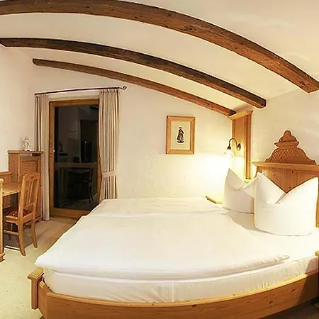 Menkenbauer Apartmán *