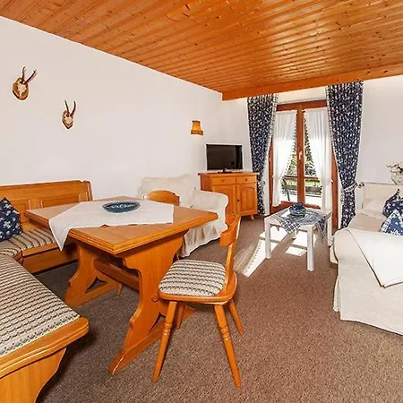 Menkenbauer Apartmán *